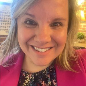 Meet your Posher, Katelyn